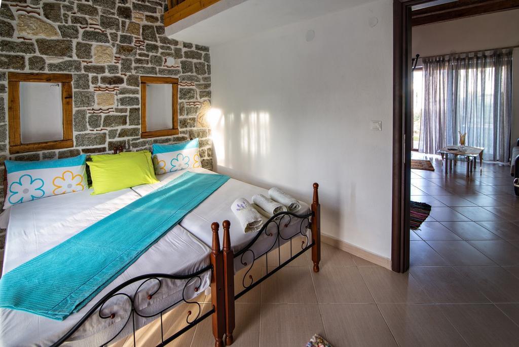 Theano Apartments Sarti Ngoại thất bức ảnh